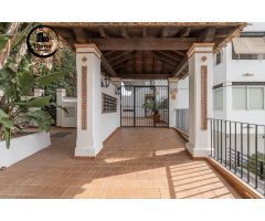 Exclusivo ático en Marina del Este con terraza de 100 m2, garaje, piscina y vistas al mar