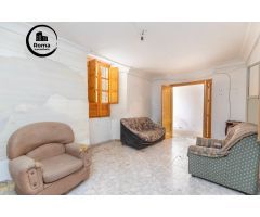 CASA PARA REFORMAR EN CAMPOTEJAR