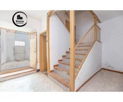 CASA PARA REFORMAR EN CAMPOTEJAR