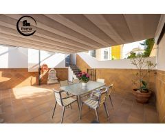 Pareado en Venta en La Zubia, Granada