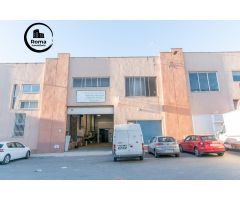 NAVE EN VENTA EN EL POLÍGONO JUNCARIL