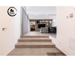 Villa de Lujo en Venta en Otura, Granada