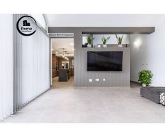 Villa de Lujo en Venta en Otura, Granada