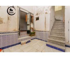Casa en Venta en La Granada, Granada
