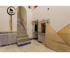 Casa en Venta en La Granada, Granada