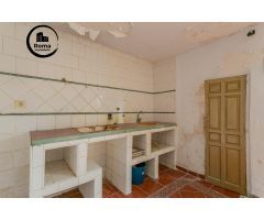 Casa en Venta en La Granada, Granada