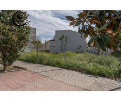 Magnífico solar de 416 m2 destinado a viviendas de Uso Residencial Unifamiliar en Santa Fe