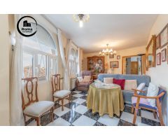 Casa independiente, terraza en ático y locales