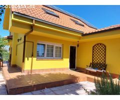 MAGNÍFICO CHALET INDEPENDIENTE EN CASTIELLO DE BERNUECES