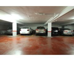 Plaza de parking coche grande en Zona Sant Joan, junto a los Juzgados de Vilanova