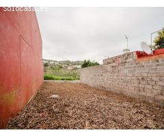 Solar urbano en Teror - El Palmar