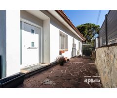 ESPECTACULAR CASA INDEPENDIENTE EN ELS FRUITERS