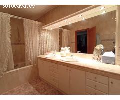 Casa en Venta en Castellar del Vallès, Barcelona