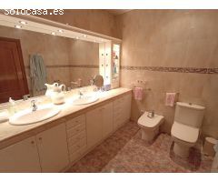 Casa en Venta en Castellar del Vallès, Barcelona