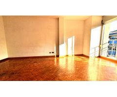 PISO DE 4 HABITACIONES, ASCENSOR Y BALCÓN EN LA CONCORDIA