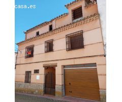 Vendo casa en Montiel, Ciudad Real. Excelente ubicación, al lado de la Iglesia y Plaza Mayor.