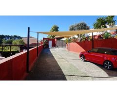 IMPRESIONANTE CHALET CON GRAN TERRENO A LA VENTA A UN PASO DEL CENTRO EN LA NUCÍA