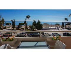 Bonito apartamento reformado a la venta en primera línea en Altea