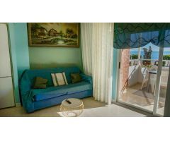 Bonito apartamento reformado a la venta en primera línea en Altea