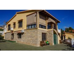 Gran chalet con fantásticas vistas a la venta en La Nucía