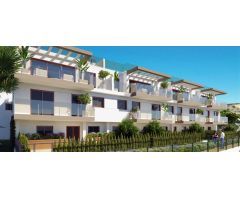 Villas en un paisaje mediterráneo idílico con vistas panorámicas a las bahías de Albir y Benidorm