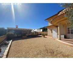 Villa en Venta en Polope, Alicante