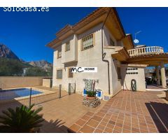 Villa en Venta en Polope, Alicante