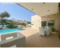 Villa de Lujo en Venta en Alfaz del Pí / LAlfàs Del Pi, Alicante