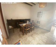 Casa de Pueblo en Venta en lAlfas del Pi, Alicante