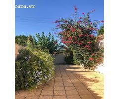 Exclusiva villa en venta en Albir: privacidad y comodidad en una sola planta