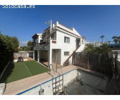 Oportunidad Única: Dos Villas Pareadas en el Centro de LAlbir con Licencia Turística Incluida