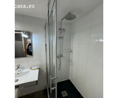 Hostal Renovado en el Corazón de Santa Pola