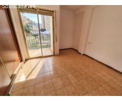 Adosado con Gran Potencial a 5 Minutos de la Playa de Levante – Benidorm