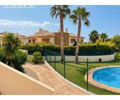 Encantador chalet adosado en venta en Finestrat