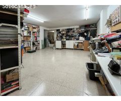 Amplio local comercial en venta en Villajoyosa