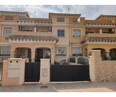 GRAN CHALET ADOSADO 3 HABS CON PISCINA COMUNITARIA EN AGUAS NUEVAS