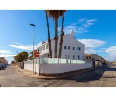 Villa en Venta en San Pedro del Pinatar, Murcia
