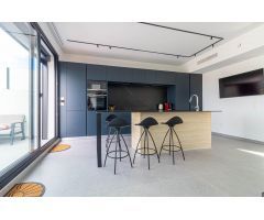 Villa en Venta en La Marina, Alicante