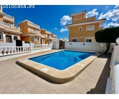 ¡Tu nuevo hogar en La Marina Oasis, San Fulgencio, te espera!