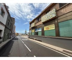 Gran Local en Venta en La Laguna - Espacio que Impulsa a tu Negocio