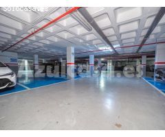Estupenda plaza de garaje en venta en PAU II