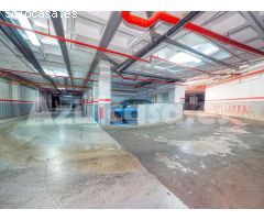 Estupenda plaza de garaje en venta en PAU II
