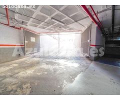Estupenda plaza de garaje en venta en PAU II
