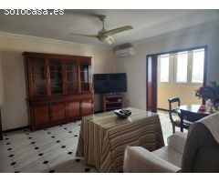 VIVIENDA AMPLIA CON VISTAS DESPEJADAS