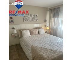 Exclusiva Propiedad en Calle Sol Naciente, Playa Albufereta con Espectaculares Vistas al Mar