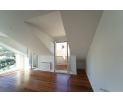 Piso ático con terraza de 1 dormitorio y ascensor en Villabañez Castañeda Cantabria