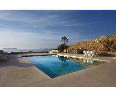 Villa Lifestyle, en primera línea de mar, con licencia turística.