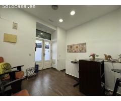 Local con posibilidad de cambio de uso a vivienda en calle Galileo