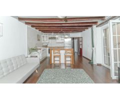 Apartamento reformado en La Lonja, Palma – Una joya en el corazón del casco antiguo