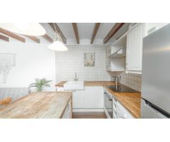 Apartamento reformado en La Lonja, Palma – Una joya en el corazón del casco antiguo